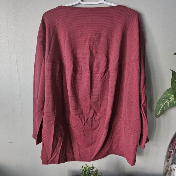 Women's Red Lululemon Long Sleeve Top - Picture 2 of 5